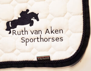 Ruth van Aken Sporthorses borduring